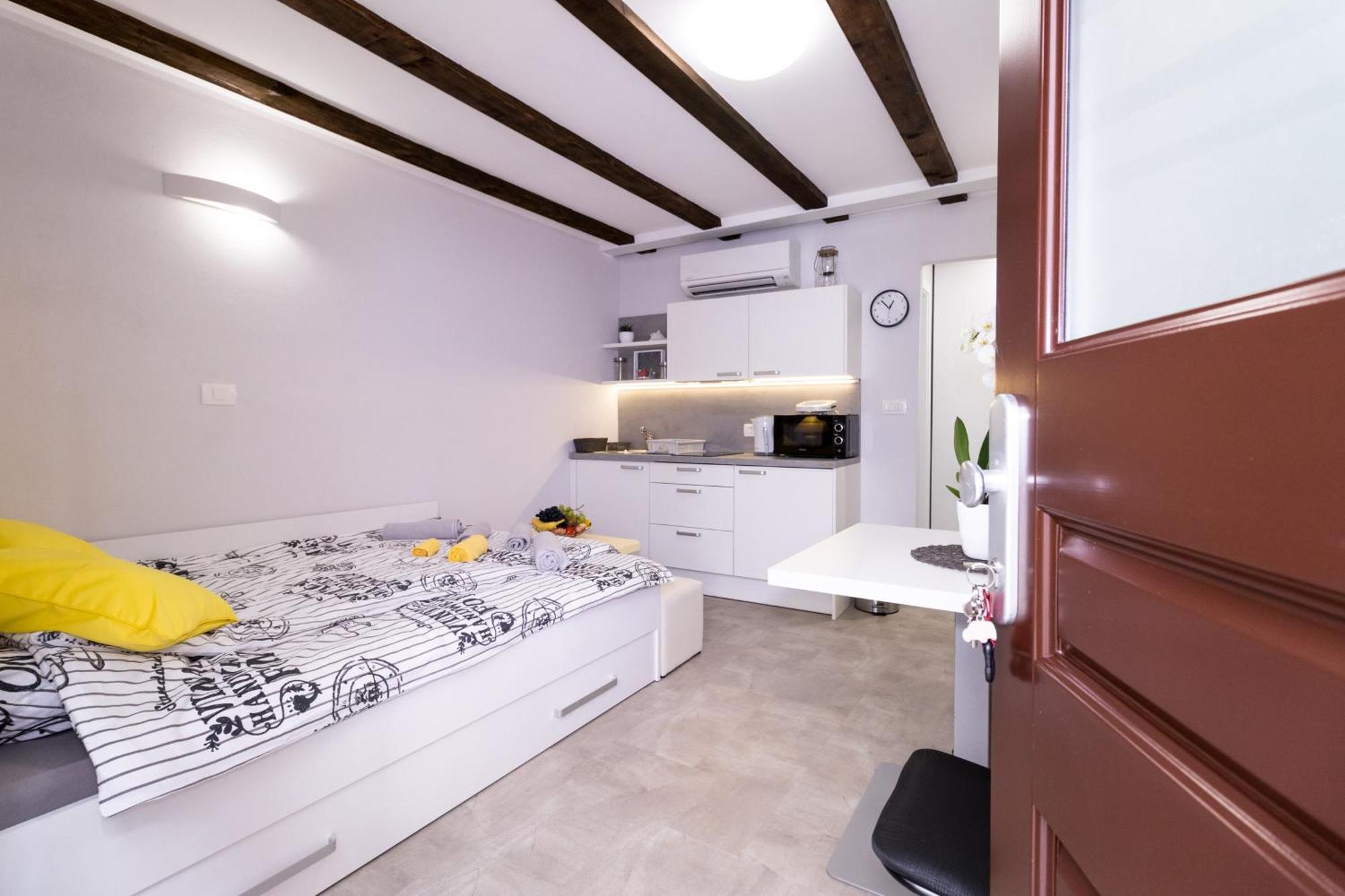 Bella Tara Apartment